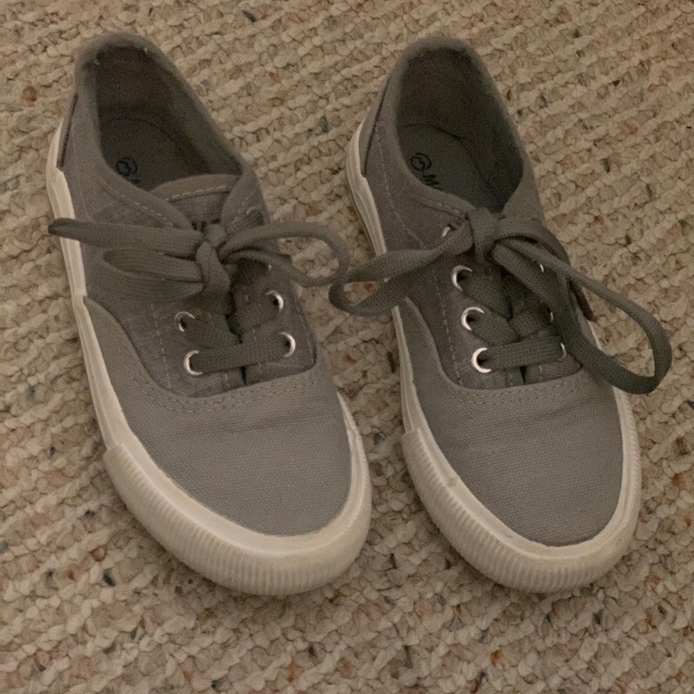 Magellan boys shoes